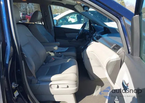 2016 Honda Odyssey Ex-L z USA, uszkodzony, nr VIN 5FNRL5H66GB104895